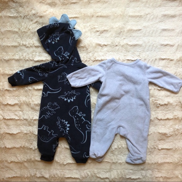 Set of 2 Carter’s Baby Boy Outfits, Size NB, NWOT - Picture 2 of 4